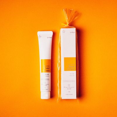 モアモイストハンドクリーム　伊予柑 50g